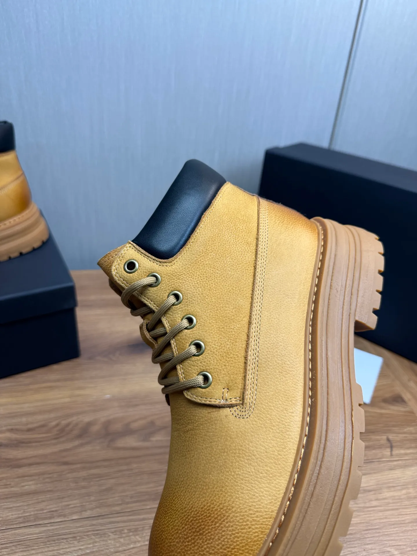 Factory price 680💰 [UGG] Men's hot winter warm boots🐑Simple and fashionable design, cowhide➕comfortable and warm wool lining. Soft and comfortable to wear, good warmth retention, and excellent foot feel. Regular size 38-45